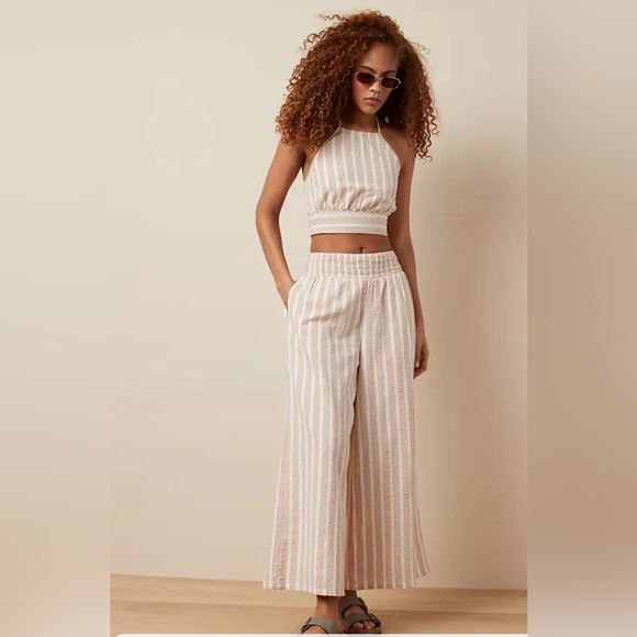 American Eagle Outfitters Pants - AE High-Waisted Pull-On Wide-Leg Pant and Cropped Tie-Back Halter Top ( SET) L